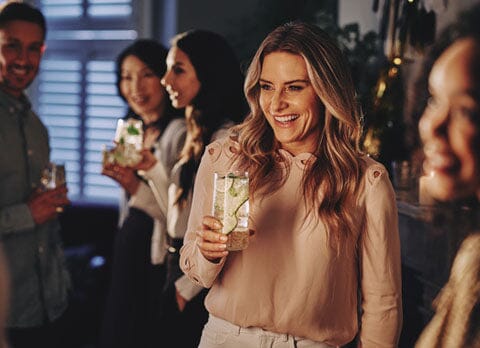 Die Kunst, eine Dinnerparty zu veranstalten: Mach jede Gelegenheit mit SodaStream sprudelnd
