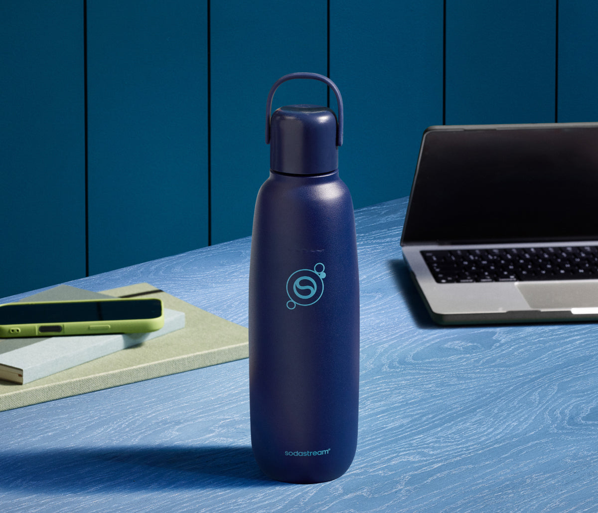 0.9L Edelstahlflasche fizz&go Cool blueberry